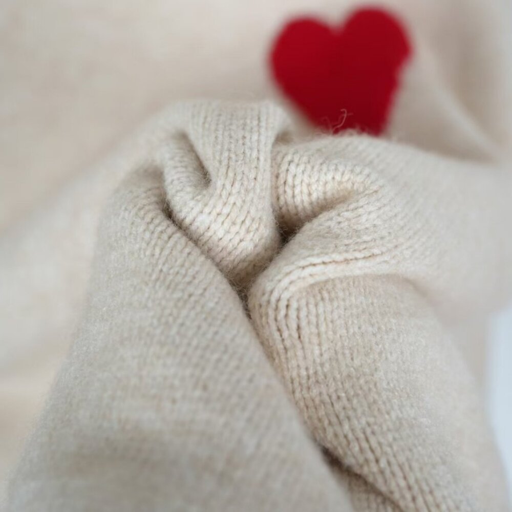 Ami Heart Embroidery Ivory Knit - Picture 3 of 9